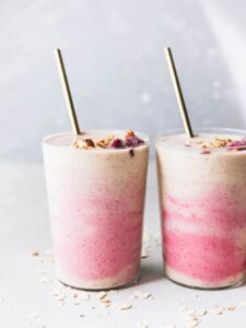 Banana Berry Breakfast Smoothie