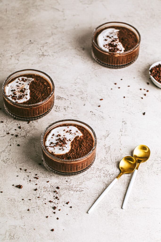 Choc Chia Puddings in small glass dishes