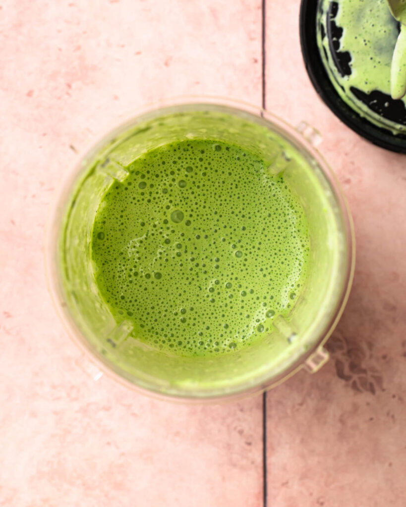 Cilantro lime yoghurt sauce blended together. 