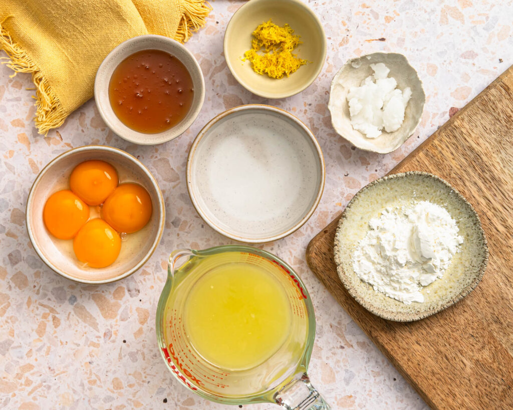 Ingredients needed to make healthy lemon curd.